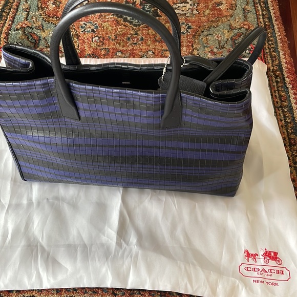 Coach bag Bleecker tote woven blue and black leather new with tags and dust bag - Picture 6 of 9